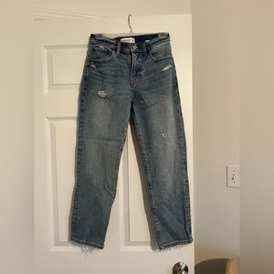 Abercrombie and fitch women’s mid-rise boyfriend jeans size 24
